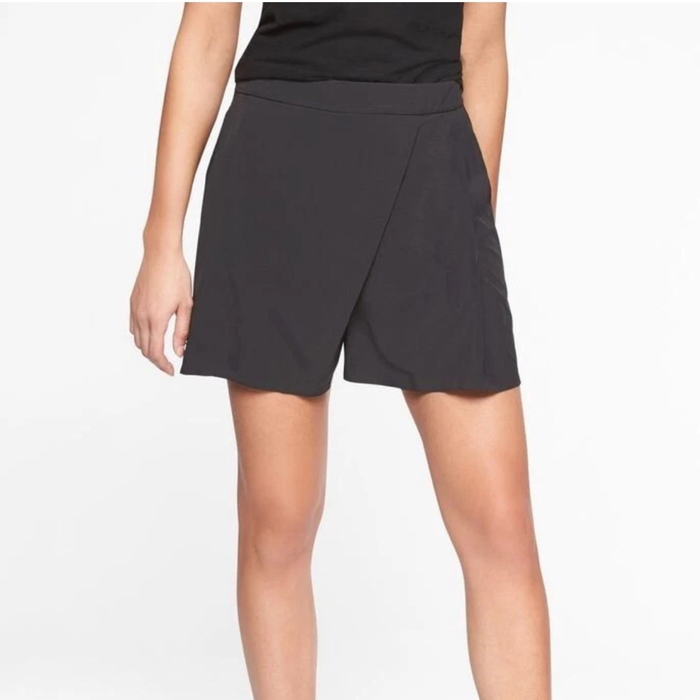 ATHLETA Black Faux Wrap Skort Athleisure Skirt Shorts Size 12